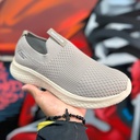 Skechers Relaxed Fit