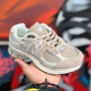 New Balance 2002R Dama