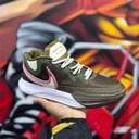 Kyrie 9